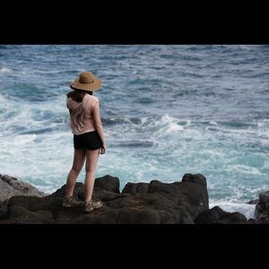 Meet your Posher, Melissa